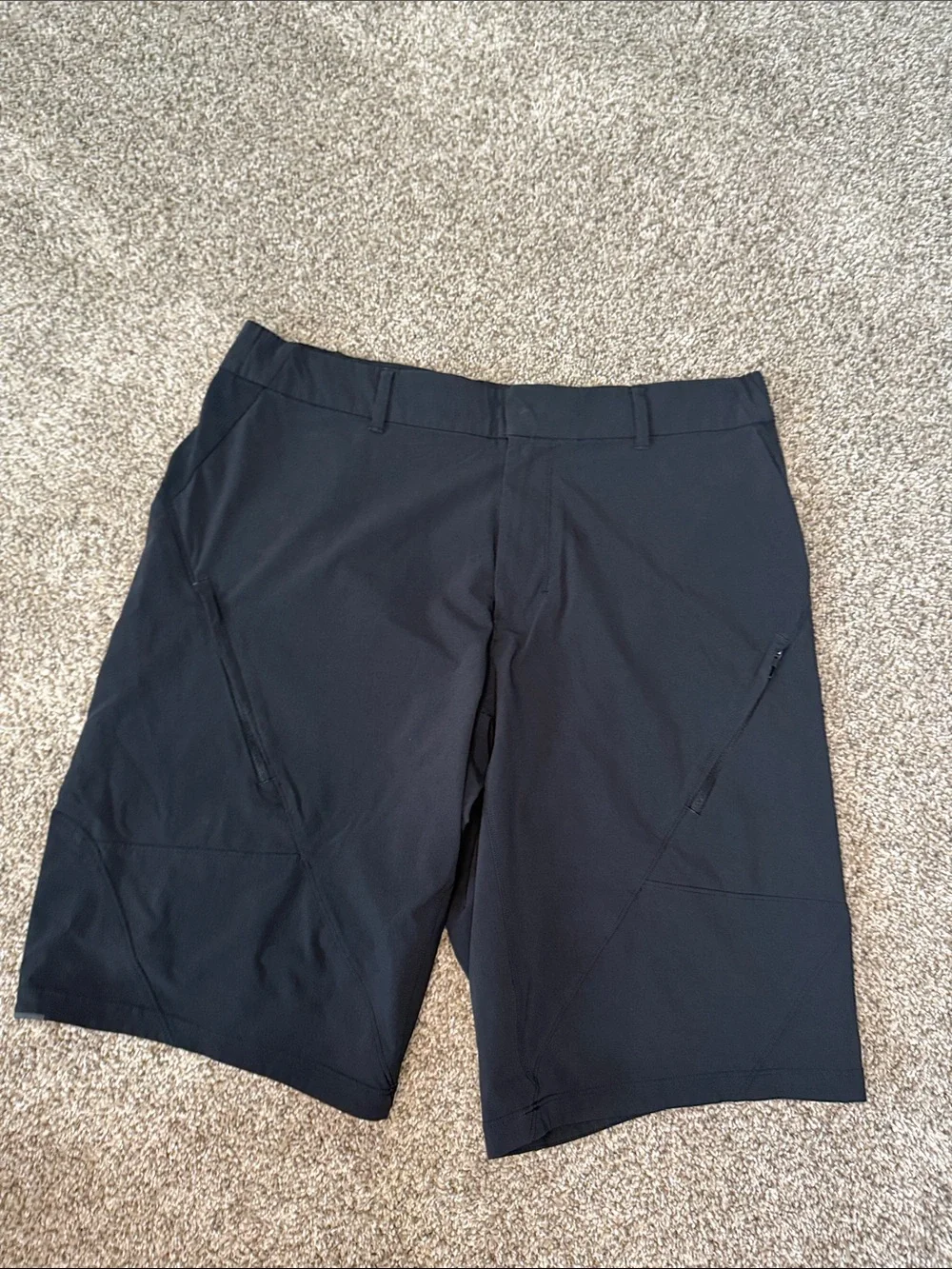 lululemon athletica Men's Black Athletic Shorts